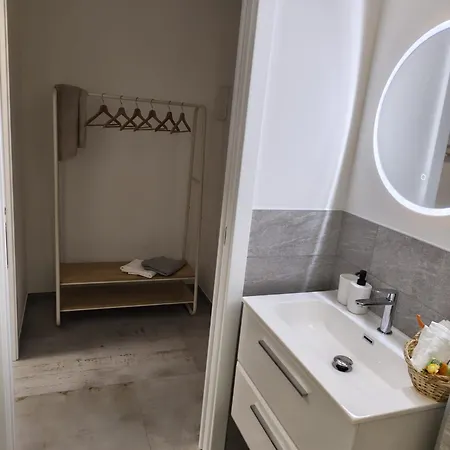 Il Sentiero Del Bosco *