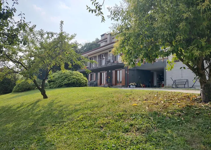 Il Sentiero Del Bosco Buia